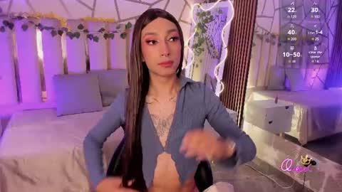 cyrus_tay online show from July 8, 2026, 4:39 am