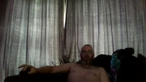 daddyshome2025 online show from July 5, 2026, 7:26 am