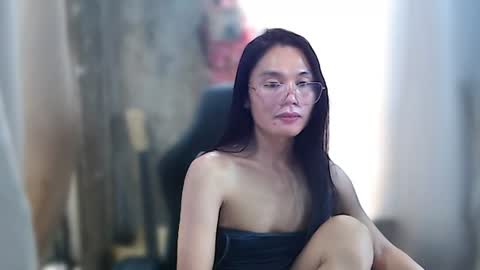 Kim online show from July 31, 2026, 1:05 am