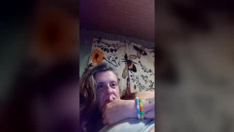 daisychainz131 online show from July 29, 2026, 8:56 am