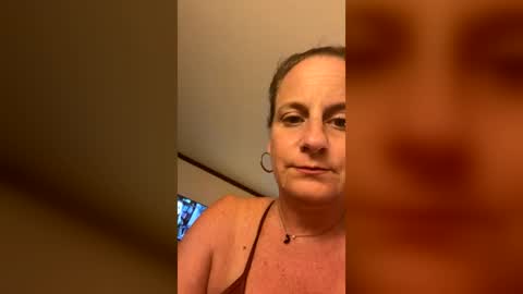 daisymae0017 online show from July 23, 2026, 7:50 am