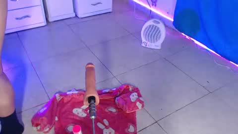 Snapshot of dakkotta_curvy chatting on June 16, 2026, 4:37 am VALENTINA online show from June 16, 2026, 4:37 am