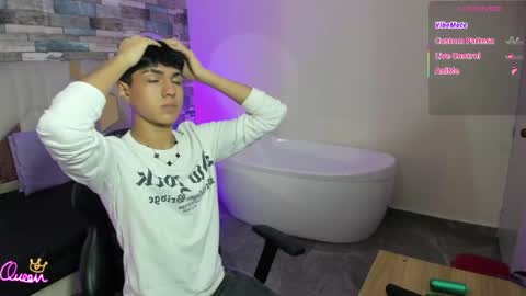 damian_tay online show from May 8, 2026, 11:26 am