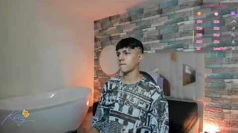 damian_tay online show from May 19, 2026, 11:49 am