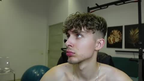 DAMIEN DALLAS online show from July 1, 2026, 2:13 am