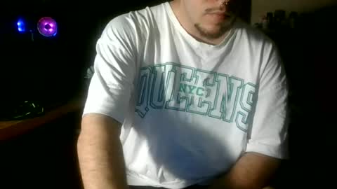 Snapshot of damncore chatting on June 21, 2026, 10:23 pm damncore online show from June 21, 2026, 10:23 pm