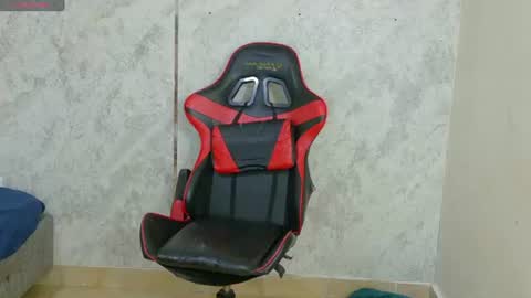 dani_lue online show from July 26, 2026, 3:52 pm