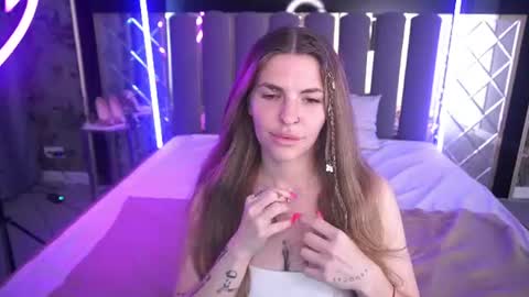 danielareign online show from June 16, 2026, 12:41 pm