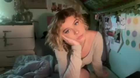 danilovexoxo online show from June 26, 2026, 8:35 pm
