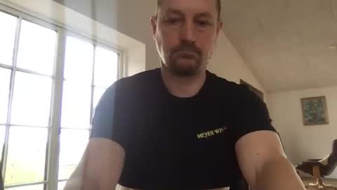 Snapshot of danishjss chatting on April 13, 2026, 6:19 am danishjss online show from April 13, 2026, 6:19 am