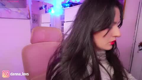 Danna Lovs online show from June 29, 2026, 3:01 pm