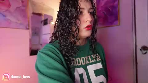 Danna Lovs online show from July 21, 2026, 10:17 am