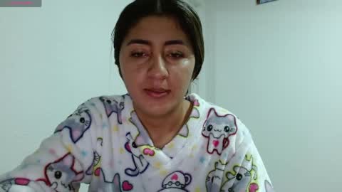 Snapshot of danna_peterson chatting on April 22, 2026, 11:50 pm Danna online show from April 22, 2026, 11:50 pm