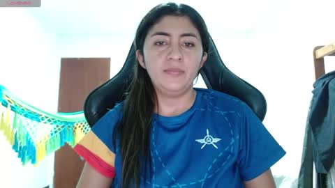 Snapshot of danna_peterson chatting on July 25, 2026, 1:47 am Danna online show from July 25, 2026, 1:47 am