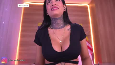 Danna Berlin  online show from July 4, 2026, 7:20 pm