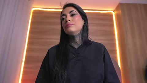Danna Berlin  online show from July 25, 2026, 7:11 pm