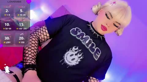 dannadolls online show from May 1, 2026, 6:01 pm