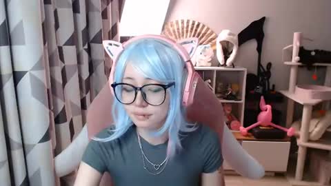 danyelleeyermann online show from July 21, 2026, 5:15 pm
