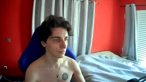 danywhiteyb online show from July 4, 2026, 11:05 am