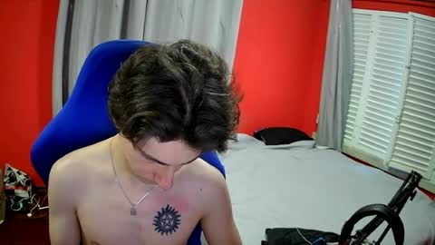 danywhiteyb online show from July 9, 2026, 7:51 pm