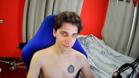 danywhiteyb online show from August 5, 2026, 10:01 pm