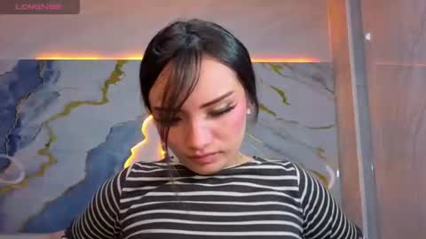 daphne_nicole_b online show from July 14, 2026, 12:57 am