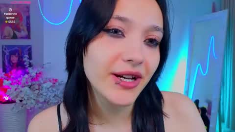 Darcy online show from June 27, 2026, 2:27 am