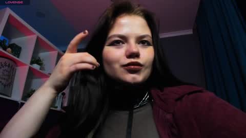 Dari the it woman online show from January 28, 2025, 11:39 pm