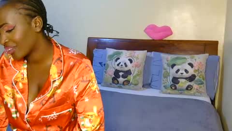dark_candy3 online show from June 18, 2026, 10:41 am