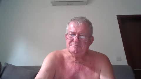 darwincock online show from June 5, 2026, 2:51 am