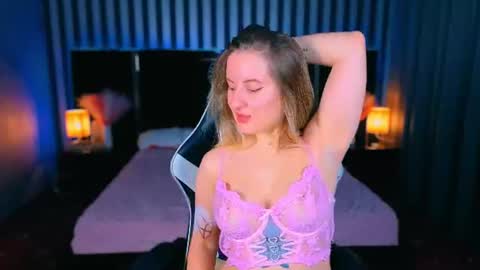 daryana_gray online show from July 25, 2026, 6:11 am