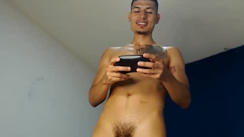 Snapshot of davidgalvis1 chatting on December 19, 2024, 4:57 pm David Galvis - independent model online show from December 19, 2024, 4:57 pm