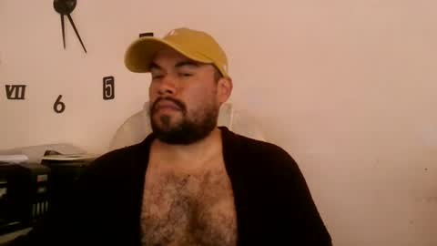 davinson_lopez35 online show from July 4, 2026, 2:01 pm