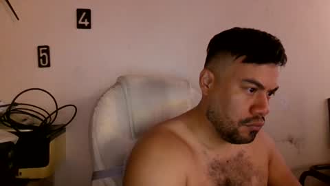 davinson_lopez35 online show from July 25, 2026, 1:52 pm