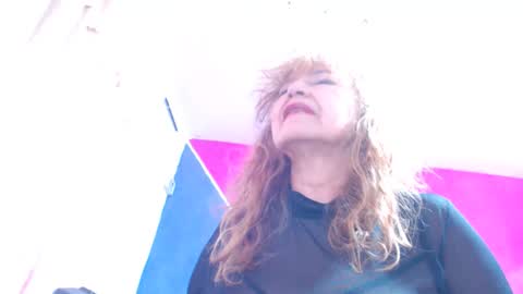 dayana online show from July 21, 2026, 5:54 am