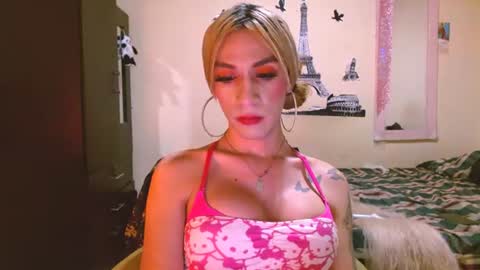 dayanna_01_ online show from July 28, 2026, 6:31 pm