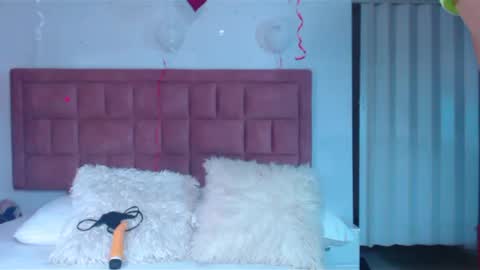 dayannaxxo online show from March 1, 2025, 4:44 pm