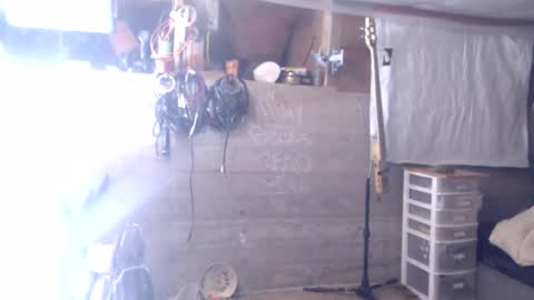 decarabas22 online show from July 26, 2026, 11:50 am