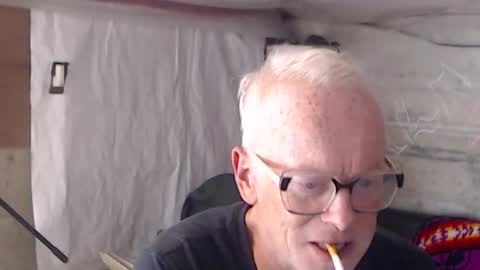 decarabas22 online show from July 29, 2026, 3:15 am