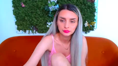 Snapshot of deliciaalove chatting on June 2, 2026, 6:10 pm deliciaalove online show from June 2, 2026, 6:10 pm