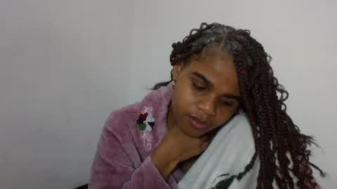 delphine online show from June 24, 2026, 5:12 pm