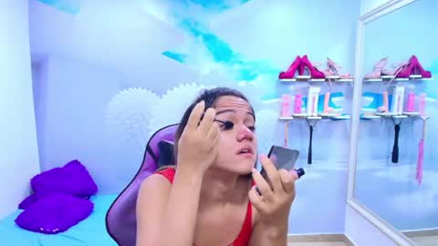 DEMI online show from July 25, 2026, 12:36 pm