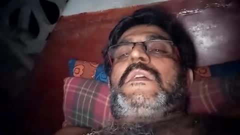 desitunni123 online show from December 11, 2024, 5:48 pm