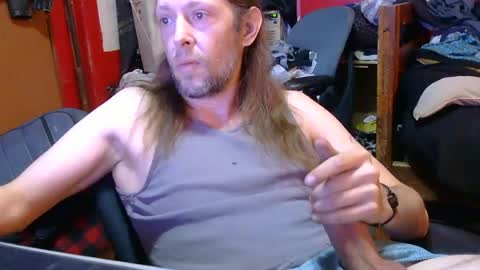 Snapshot of desolation2012 chatting on July 15, 2026, 4:51 am desolation2012 online show from July 15, 2026, 4:51 am
