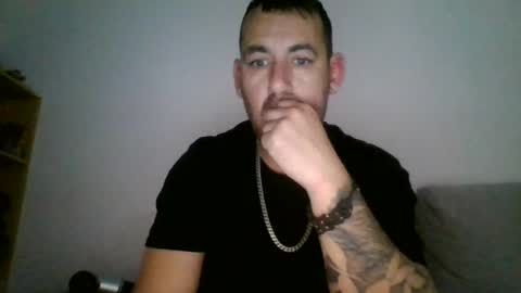deydey83 online show from August 2, 2026, 6:17 pm