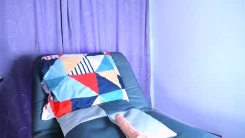 dhany_her online show from July 27, 2026, 11:17 am