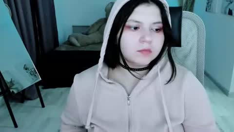 Dia online show from July 10, 2026, 8:44 pm