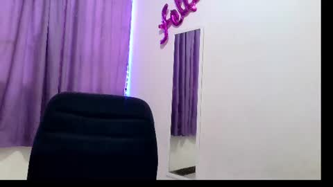 Snapshot of diamondd_gold chatting on July 3, 2026, 2:56 pm diamondd_gold online show from July 3, 2026, 2:56 pm