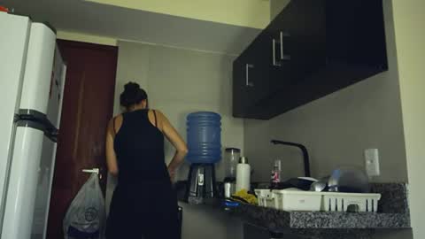 dianalove34 online show from June 22, 2026, 7:33 pm