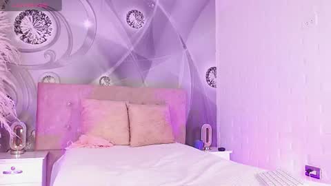 dilan_femboy_ online show from July 17, 2026, 2:34 pm